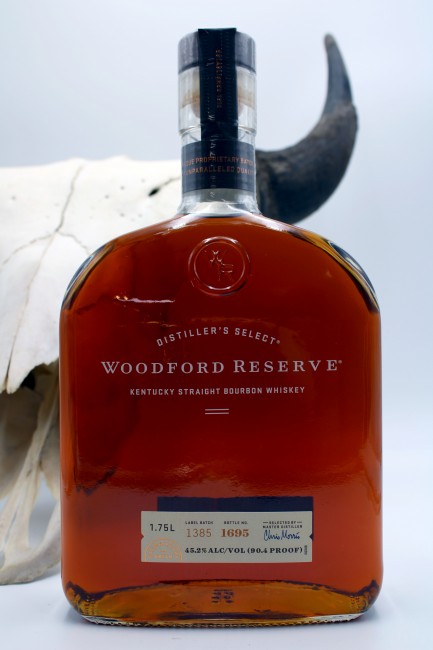 Woodford Reserve Bourbon Bourbon, Kentucky Straight Bourbon Whiskey - 1.75 lt