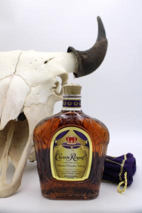 Crown Royal - Canadian Whisky (1L)