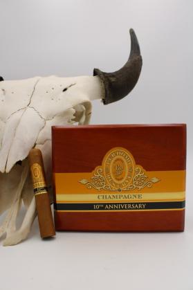 Perdomo Reserve 10th Anniversary - Champagne Super Toro 6x60 (Each)